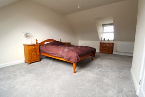 Bedroom- click for photo gallery